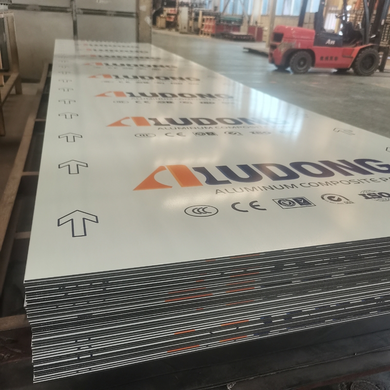 3 x 0.2mm ACP PE کامپوزیت پانل آلومینیومی 1500mm برای دکوراسیون داخلی