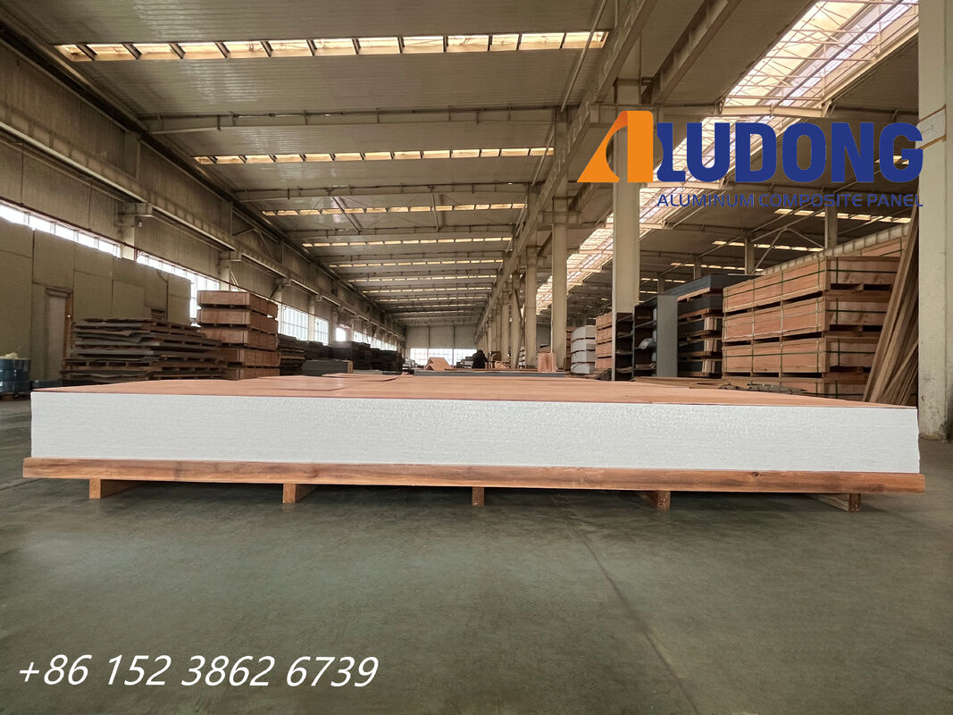 FR B1 درجه PVDF پوشش داده شده ضد آتش پنل آلومینیوم ترکیبی ضخامت 4mm برای ساختمان