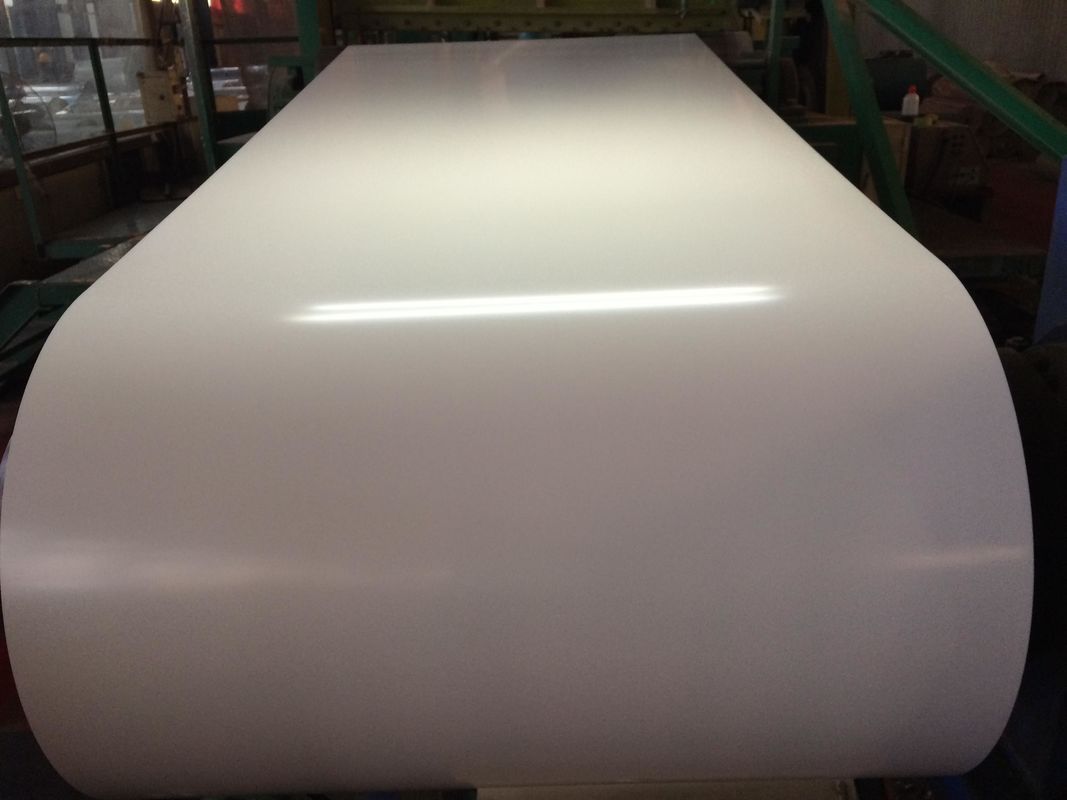 پوشش PVDF سیم پیچ آلومینیوم پیش پردازش شده برای تولید ACP تزئینات دیواری خارجی