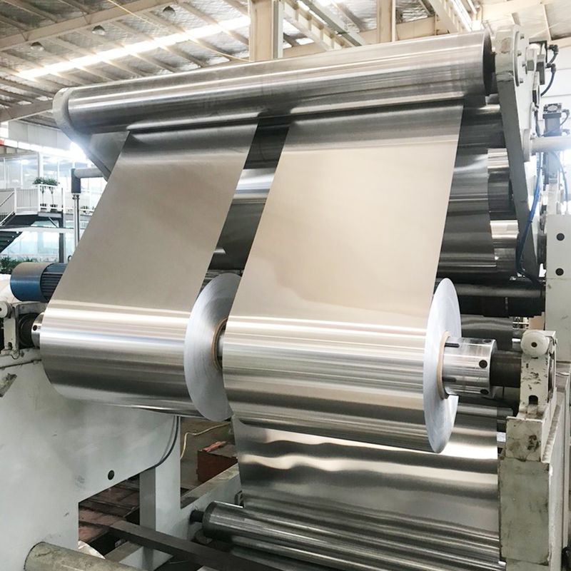 پوشش PVDF سیم پیچ آلومینیوم پیش پردازش شده برای تولید ACP تزئینات دیواری خارجی